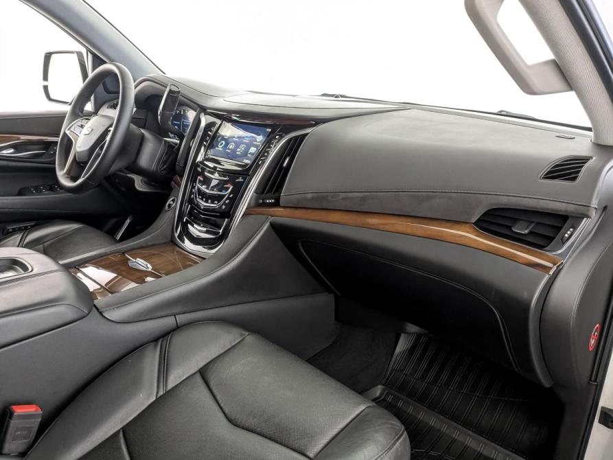 Cadillac Escalade IV Москва  - изображение 11