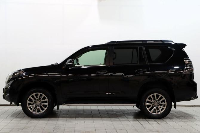Toyota Land Cruiser Prado 150 Series Рестайлинг 1 с пробегом 2017 года, цена 3 990 000 рублей, 155150 км, внедорожник, Автокод Объявления