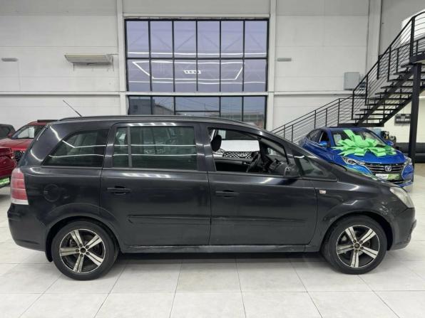 Opel Zafira B с пробегом 2007 года, цена 299 000 рублей, 300000 км, минивэн, Автокод Объявления