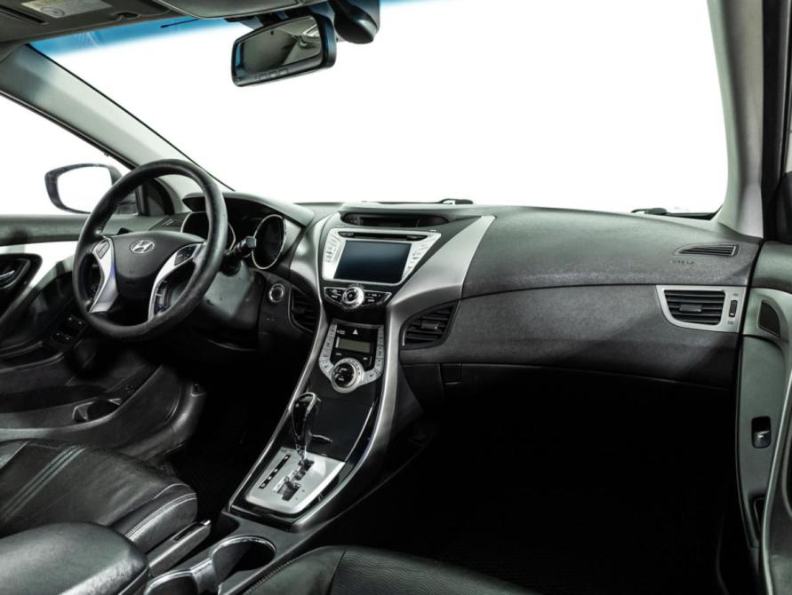 Hyundai Avante V Санкт-Петербург  - изображение 10