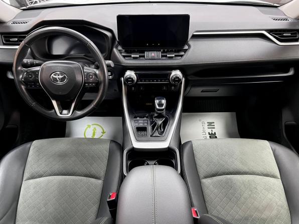 Toyota RAV4 V (XA50) с пробегом 2023 года, цена 3 545 000 рублей, 39610 км, внедорожник, Автокод Объявления