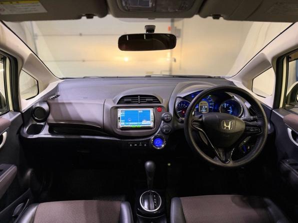 Honda Fit Shuttle I с пробегом 2011 года, цена 899 000 рублей, 215867 км, универсал, Автокод Объявления
