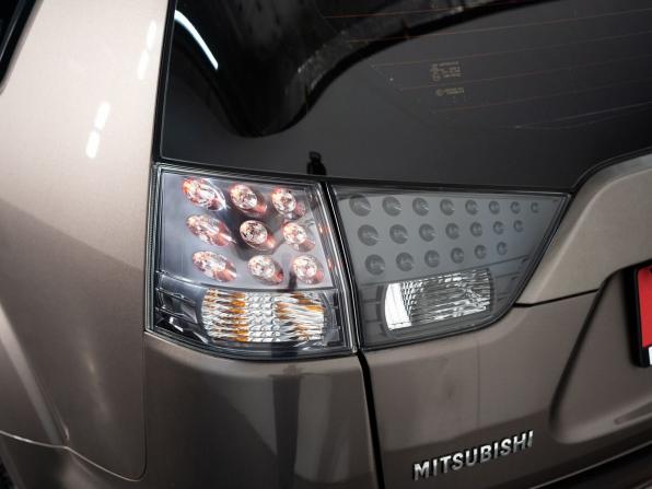 Mitsubishi Outlander II Рестайлинг с пробегом 2011 года, цена 1 320 500 рублей, 202552 км, внедорожник, Автокод Объявления
