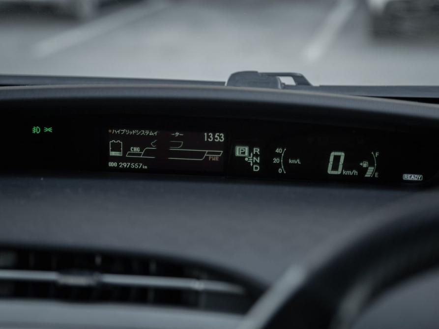 Toyota Prius III Рестайлинг (XW30) Тюмень  - изображение 10