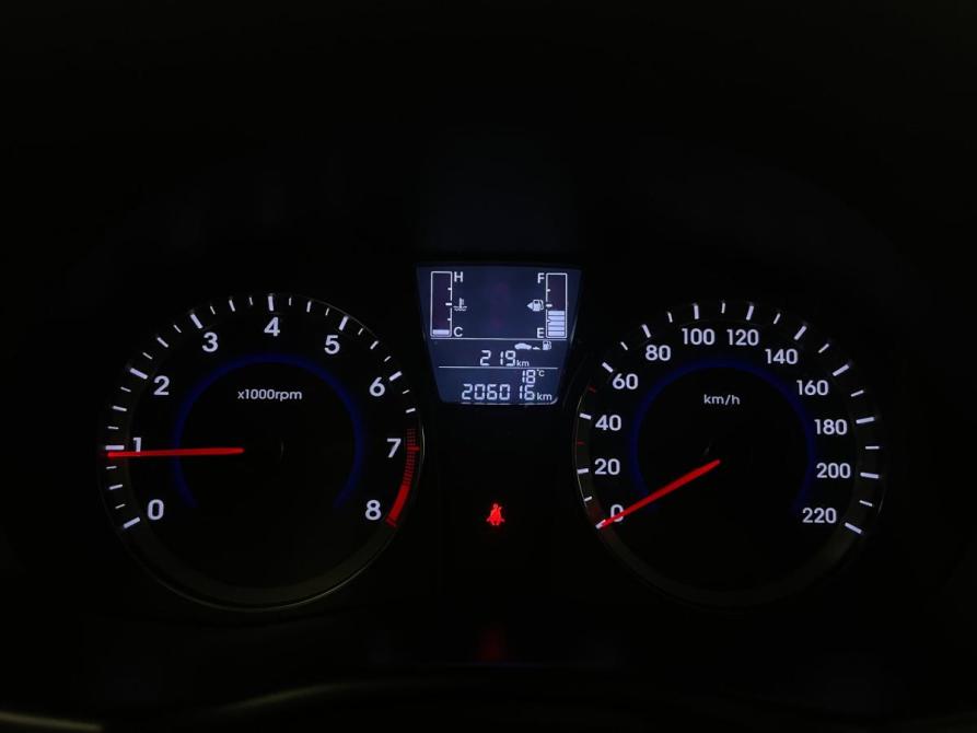 Hyundai Solaris I Рестайлинг Воронеж  - изображение 16