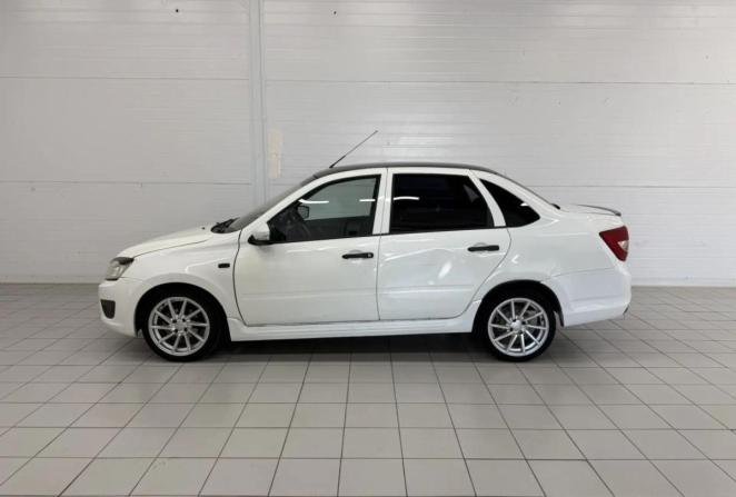 Lada (ВАЗ) Granta I с пробегом 2015 года, цена 380 000 рублей, 155900 км, седан, Автокод Объявления