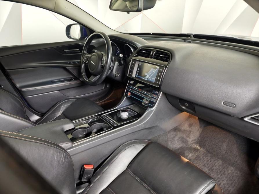 Jaguar XE I Москва  - изображение 13