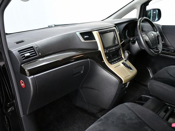 Toyota Vellfire I с пробегом 2011 года, цена 2 475 000 рублей, 155697 км, минивэн, Автокод Объявления