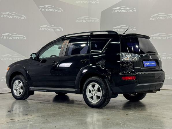 Mitsubishi Outlander II Рестайлинг с пробегом 2012 года, цена 1 399 000 рублей, 188100 км, внедорожник, Автокод Объявления
