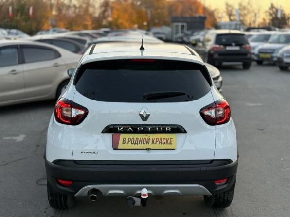 Renault Kaptur I с пробегом 2017 года, цена 1 299 000 рублей, 117421 км, внедорожник, Автокод Объявления