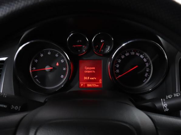 Opel Astra J Рестайлинг с пробегом 2013 года, цена 599 000 рублей, 184773 км, хэтчбек, Автокод Объявления
