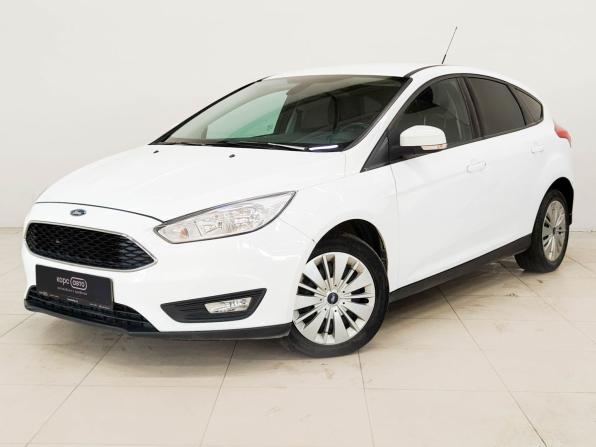 Ford Focus III Рестайлинг с пробегом 2015 года, цена 940 000 рублей, 133071 км, хэтчбек, Автокод Объявления