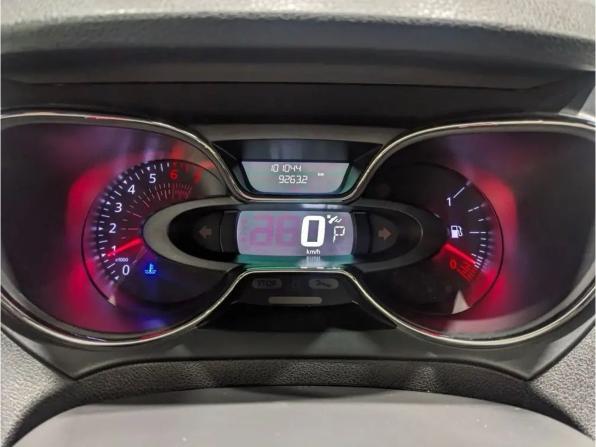 Renault Kaptur I с пробегом 2019 года, цена 1 249 000 рублей, 101000 км, внедорожник, Автокод Объявления