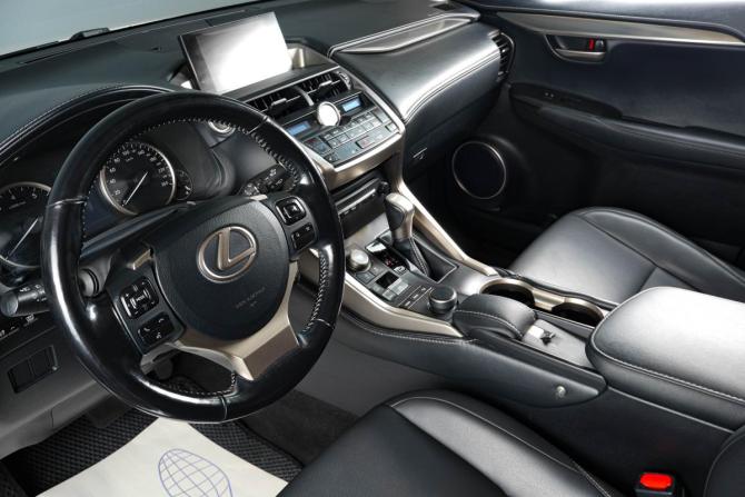 Lexus NX I Рестайлинг с пробегом 2017 года, цена 3 449 000 рублей, 97502 км, внедорожник, Автокод Объявления
