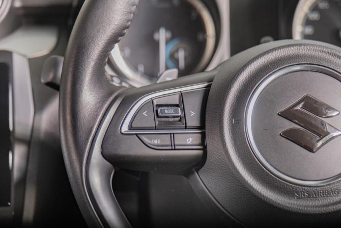 Suzuki Swift V с пробегом 2020 года, цена 1 229 000 рублей, 32000 км, хэтчбек, Автокод Объявления
