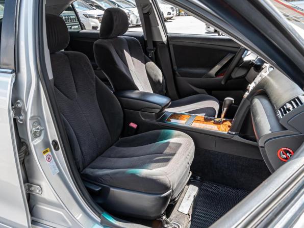 Toyota Camry VI (XV40) Рестайлинг с пробегом 2010 года, цена 1 120 000 рублей, 339144 км, седан, Автокод Объявления