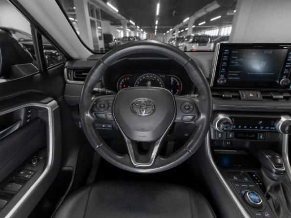 Toyota RAV4 V (XA50) с пробегом 2020 года, цена 3 180 000 рублей, 98279 км, внедорожник, Автокод Объявления