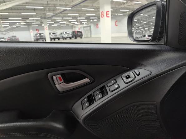 Hyundai ix35 I с пробегом 2013 года, цена 1 020 000 рублей, 289005 км, внедорожник, Автокод Объявления