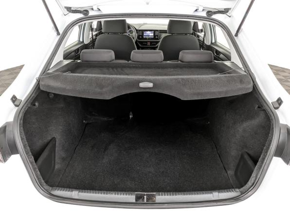 Skoda Rapid II с пробегом 2021 года, цена 1 355 000 рублей, 131058 км, лифтбек, Автокод Объявления