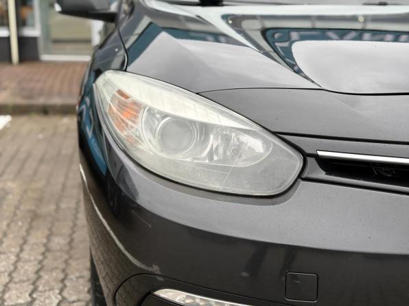Renault Fluence I Рестайлинг с пробегом 2014 года, цена 877 000 рублей, 131286 км, седан, Автокод Объявления