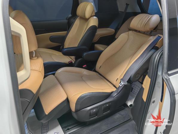 Kia Carnival IV с пробегом 2022 года, цена 4 700 000 рублей, 106000 км, минивэн, Автокод Объявления