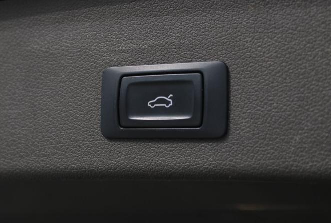 Audi Q5 I (8R) Рестайлинг с пробегом 2012 года, цена 1 790 000 рублей, 186680 км, внедорожник, Автокод Объявления