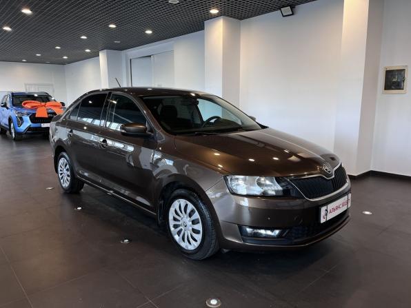 Skoda Rapid I Рестайлинг с пробегом 2019 года, цена 1 388 000 рублей, 113340 км, лифтбек, Автокод Объявления