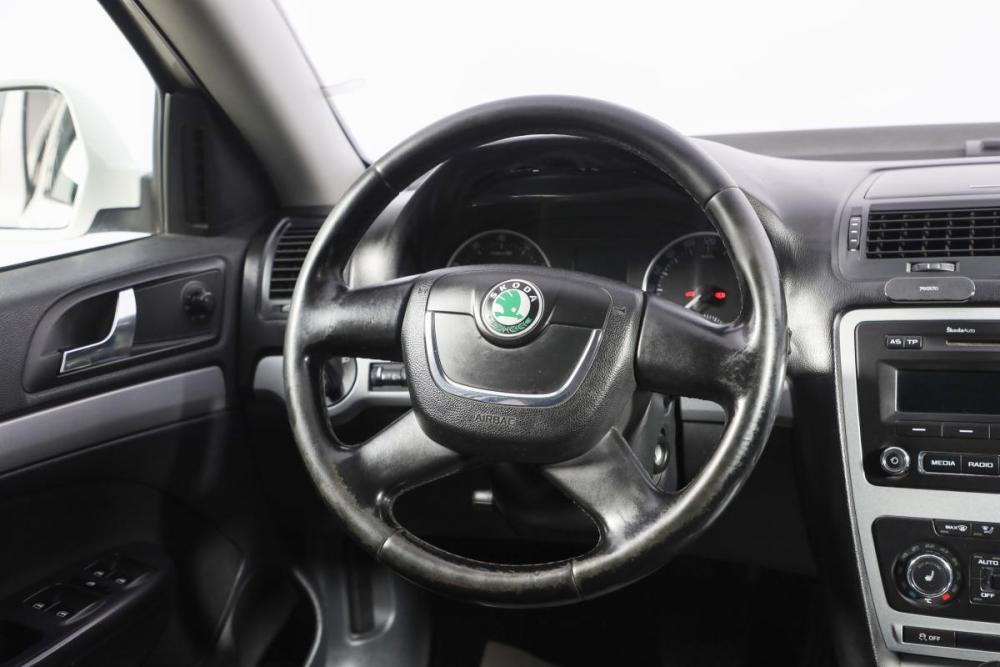 Skoda Octavia II (A5) Рестайлинг Новосибирск  - изображение 12