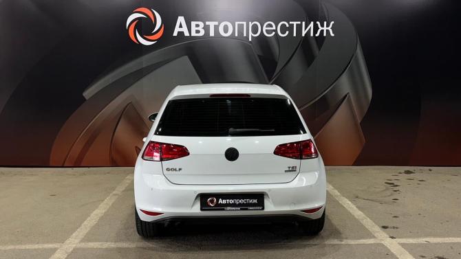 Volkswagen Golf VII с пробегом 2013 года, цена 980 000 рублей, 198000 км, хэтчбек, Автокод Объявления