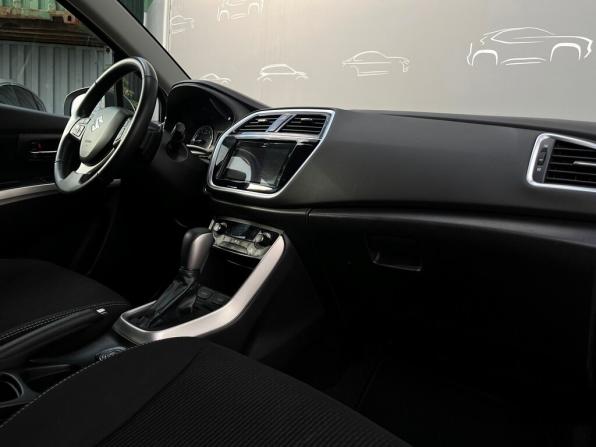 Suzuki SX4 II (S-Cross) Рестайлинг с пробегом 2021 года, цена 1 735 600 рублей, 66271 км, хэтчбек, Автокод Объявления
