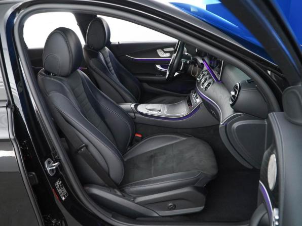 Mercedes-Benz E-Класс V (W213 S213 C238) Рестайлинг с пробегом 2021 года, цена 4 399 077 рублей, 70578 км, седан, Автокод Объявления