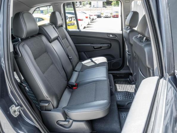 Opel Zafira B Рестайлинг с пробегом 2010 года, цена 642 000 рублей, 200303 км, компактвэн, Автокод Объявления