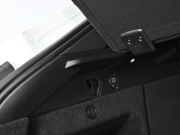 Geely Tugella I Рестайлинг с пробегом 2023 года, цена 2 699 000 рублей, 17000 км, внедорожник, Автокод Объявления
