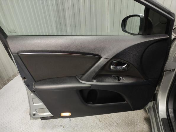 Toyota Avensis III с пробегом 2009 года, цена 850 000 рублей, 244132 км, седан, Автокод Объявления