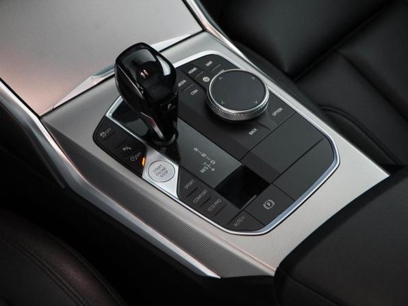 BMW 3 серии VII (G2x) с пробегом 2019 года, цена 3 499 050 рублей, 184844 км, седан, Автокод Объявления