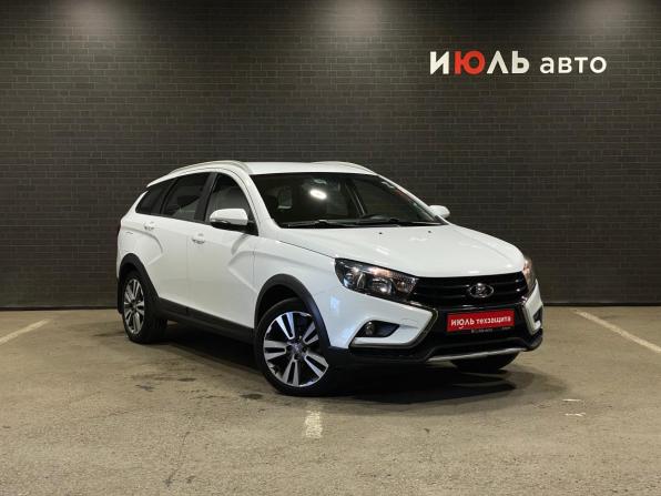Lada (ВАЗ) Vesta I с пробегом 2021 года, цена 1 349 000 рублей, 72821 км, универсал, Автокод Объявления