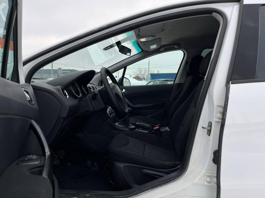Peugeot 408 I Краснодар  - изображение 9