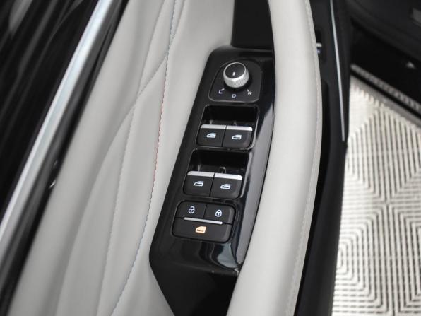Geely Monjaro I с пробегом 2023 года, цена 2 920 000 рублей, 65557 км, внедорожник, Автокод Объявления
