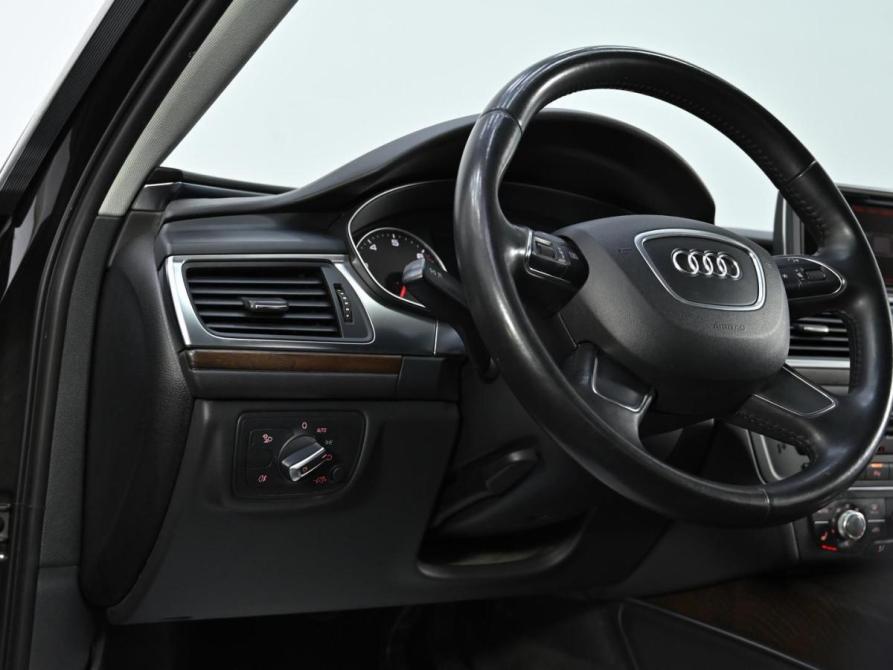 Audi A6 IV (C7) Москва  - изображение 9
