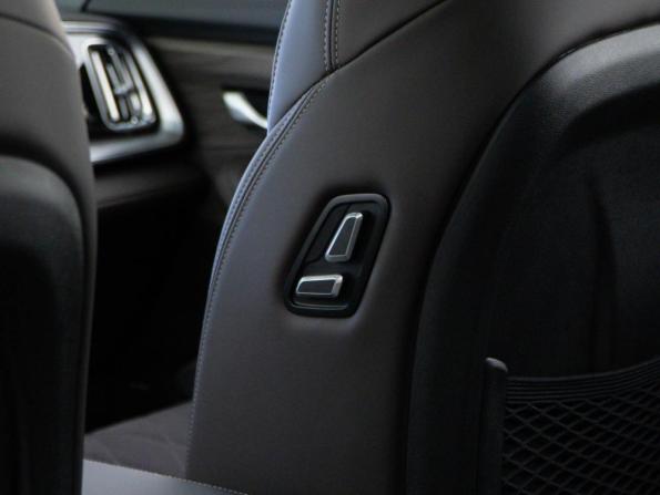 Geely Monjaro I Рестайлинг 2 с пробегом 2025 года, цена 4 298 055 рублей, 43 км, внедорожник, Автокод Объявления