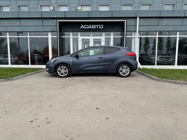 Kia Ceed II с пробегом 2013 года, цена 925 000 рублей, 228004 км, хэтчбек, Автокод Объявления