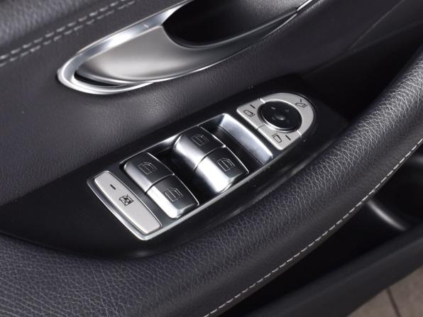 Mercedes-Benz E-Класс V (W213 S213 C238) Рестайлинг с пробегом 2021 года, цена 5 984 997 рублей, 71439 км, седан, Автокод Объявления
