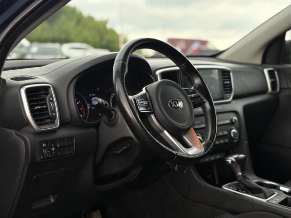 Kia Sportage IV Рестайлинг с пробегом 2020 года, цена 2 215 000 рублей, 110045 км, внедорожник, Автокод Объявления