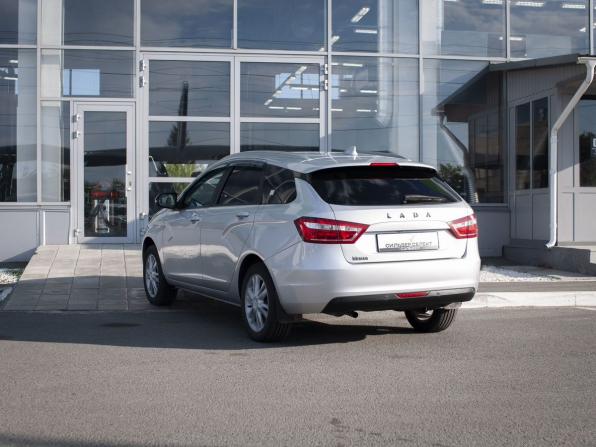 Lada (ВАЗ) Vesta I с пробегом 2018 года, цена 1 000 000 рублей, 97155 км, универсал, Автокод Объявления