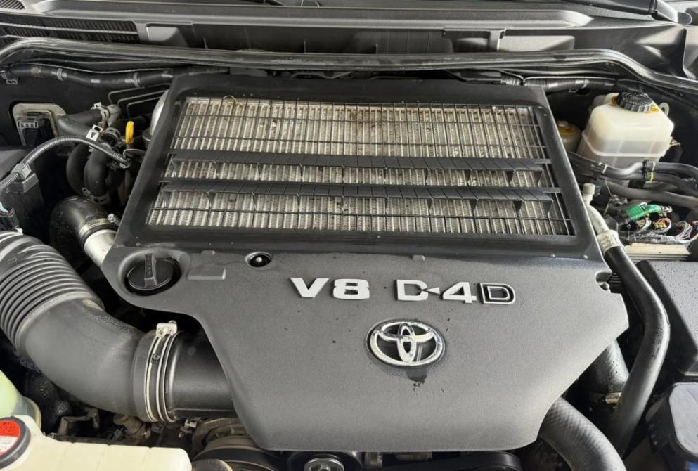 Toyota Land Cruiser 200 Series Рестайлинг 2 Киров  - изображение 9