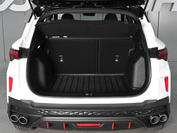 Geely Coolray I Рестайлинг с пробегом 2024 года, цена 2 199 000 рублей, 15301 км, внедорожник, Автокод Объявления