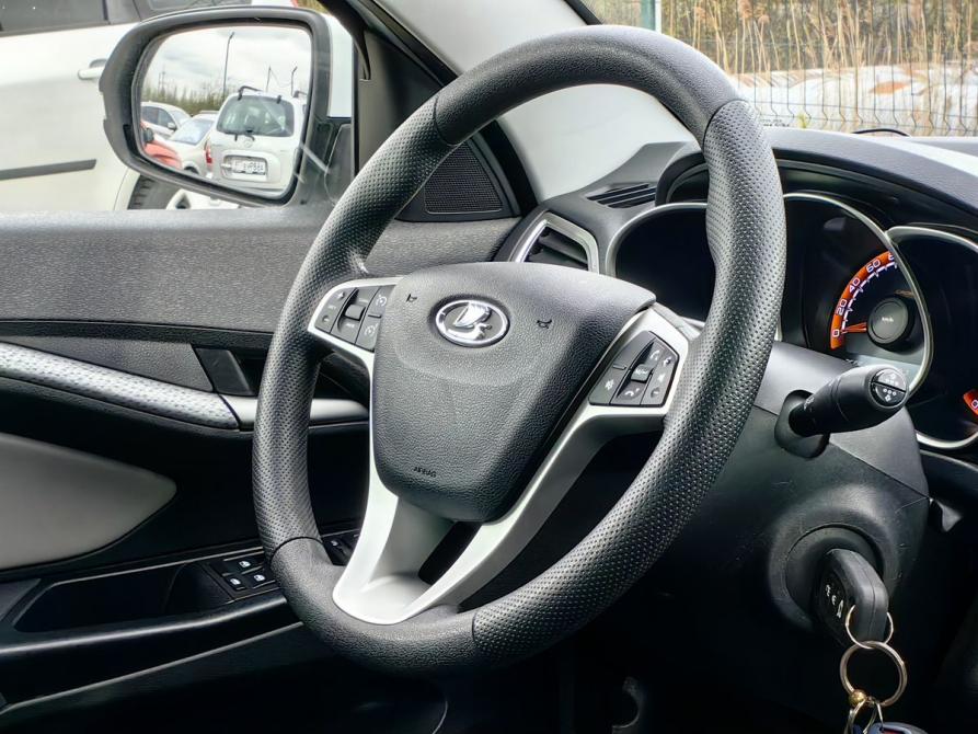 Lada (ВАЗ) Vesta I Санкт-Петербург  - изображение 10