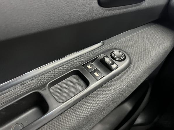Peugeot 3008 I с пробегом 2012 года, цена 770 000 рублей, 146467 км, внедорожник, Автокод Объявления