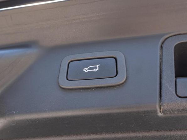 Land Rover Range Rover Velar I с пробегом 2019 года, цена 4 149 000 рублей, 103278 км, внедорожник, Автокод Объявления