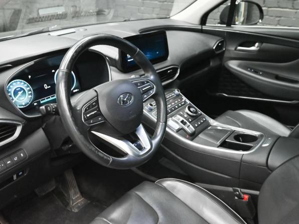 Hyundai Santa Fe IV Рестайлинг с пробегом 2021 года, цена 3 120 000 рублей, 89456 км, внедорожник, Автокод Объявления